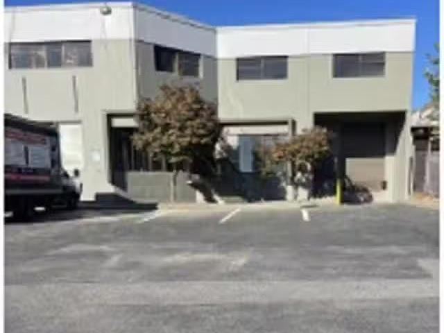 Industrial for lease in Surrey, Surrey, Street, 224977354