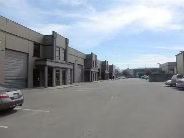 Industrial for sale in Mission, Mission, 4 32885 Mission Way.