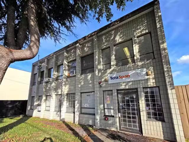 Industrial for sale in Burnaby, Burnaby South, 6870 Palm Avenu.