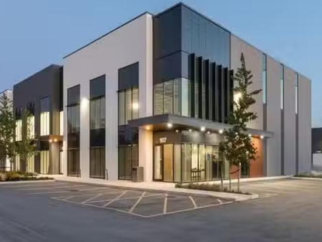 Industrial for sale in Surrey, Cloverdale, Avenue, 224982039