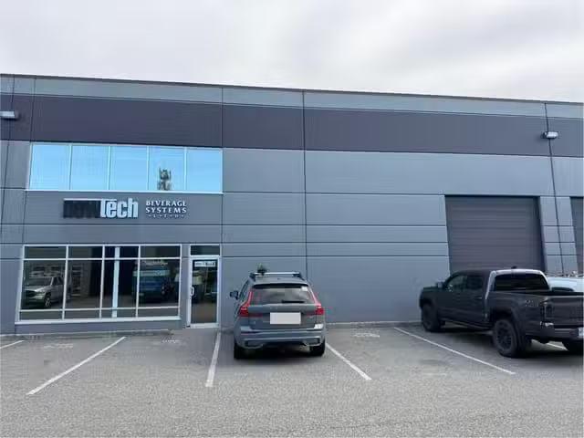 Industrial for sale in Surrey, North Surrey, Street, 224981366