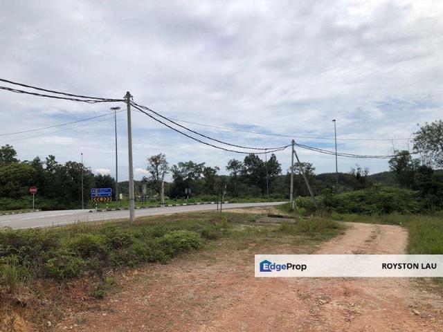 Tanjung Malim, Kerling, Industrial Land facing main road