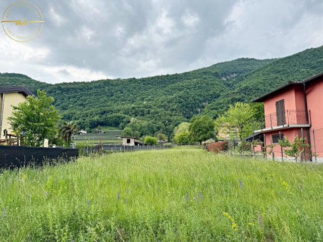 Industrial lot on sale in Riva San Vitale 1 376 m² | dreamo. Ch