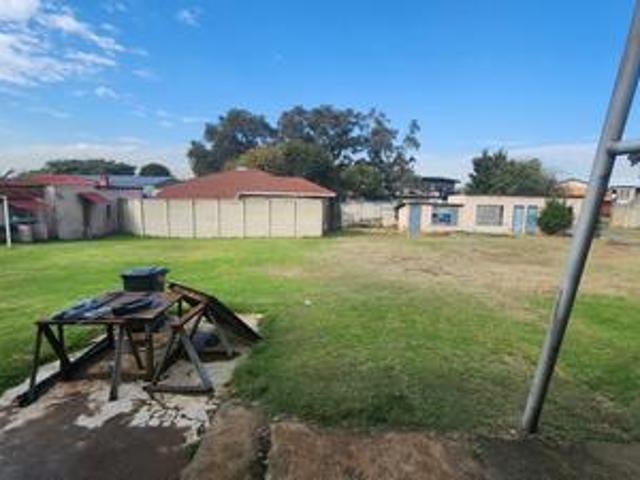 industrial property on the market –.