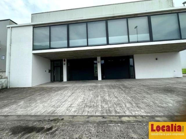 Industrial Ramales De La Victoria Cantabria 99559192