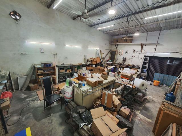 Industrial Shed in Aura Luminaries Led Light Faridabad, for Rent