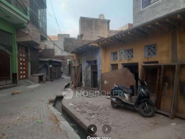 Industrial Shed in Karnal Farm House, Greater Noida for Ren