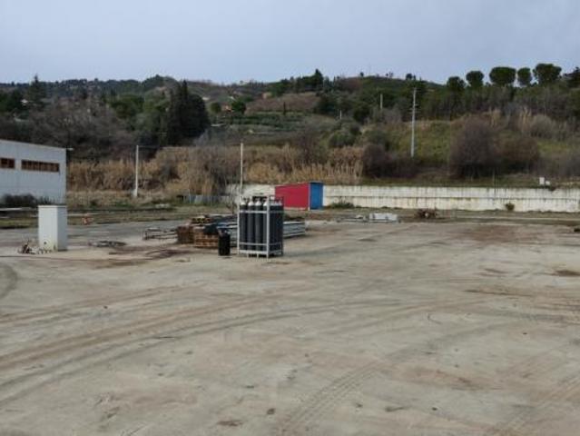 Industriale in vendita a Grottammare