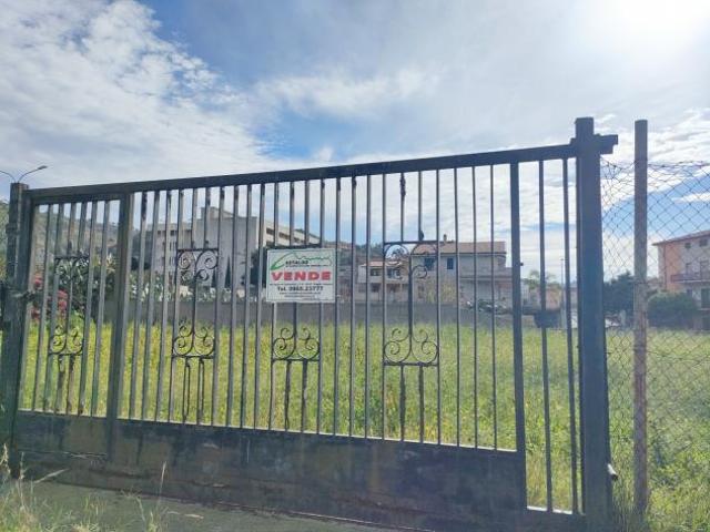 Industriale in vendita a Motta San Giovanni
