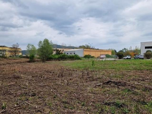 Industriale in vendita a Magione