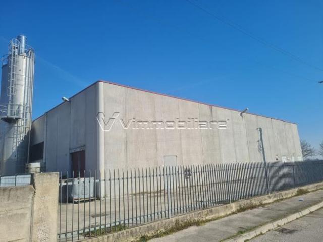 Industriale/Artigianale in affitto a Ponso