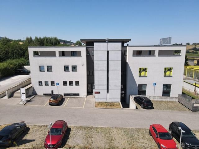 Industriezone von Farvagny – 200 m2 Bürofläche