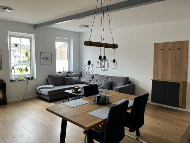 Industrie Loft | ca. 85qm 2x Schlafzimmer große Terrasse EBK Fußbodenheizung