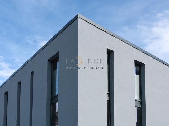 Industrymarket for rent in Zone industrielle du Redin 142 m² | dreamo. Ch