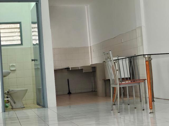 Indah Apartment Damansara Damai for Sale