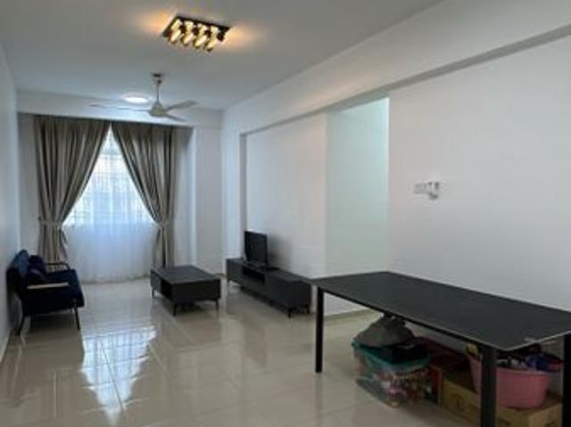 Indah Court Apartment