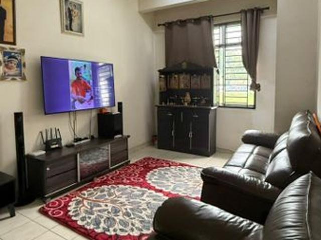 Indah Court Apartment