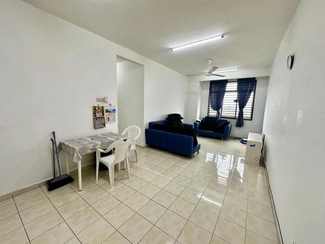 Indah Court Apartment For Sale