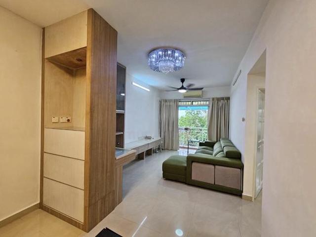 Indah Kota WellMaintained Fully Renovated Furnished 1000sft 1 Carpark