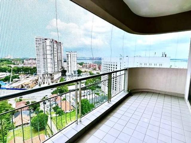 Indah Samudra Condominium JB Town Thistle Hotel 3 Bed 2 Bath Partia