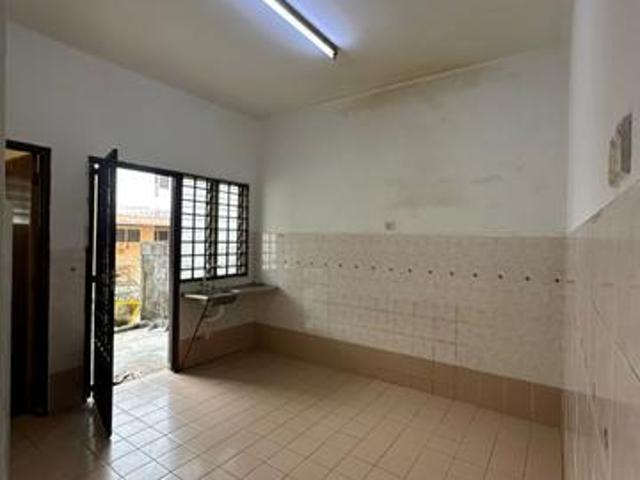 Indahpura Saleng Kulai Bandar Putra Double Storey Terrace House