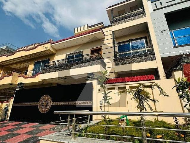 Very Nice Located 2 Bed Upper Portion Available For Rent In Gulraiz