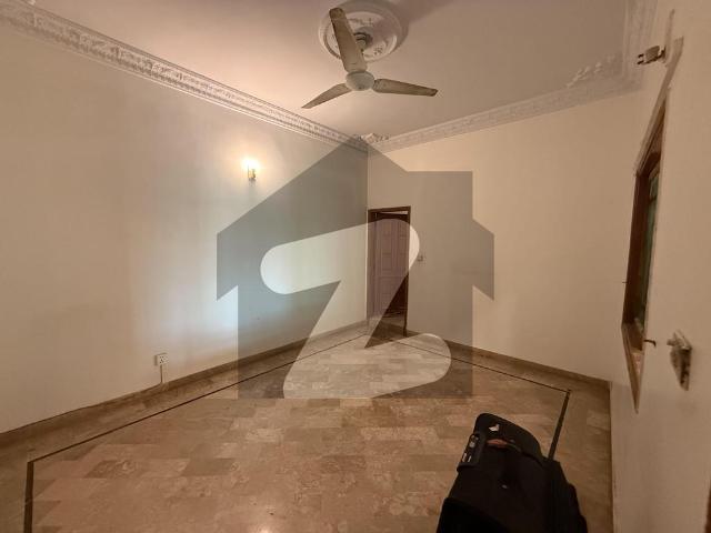 Independent house 240 square yards ground plus one with solar system for rent in jauhar gulistan e jauhar block 14