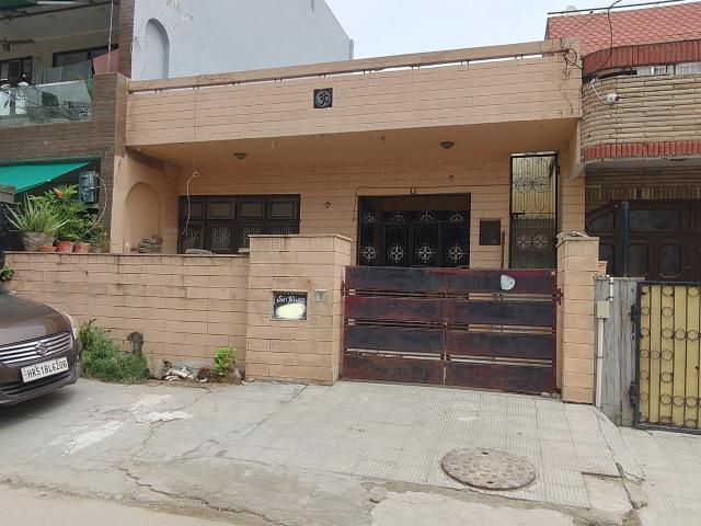 Independent House 2.5 Bedroom 160 Sq. Yd. Independent House in Sector 16 Faridabad Listing ID: #9426