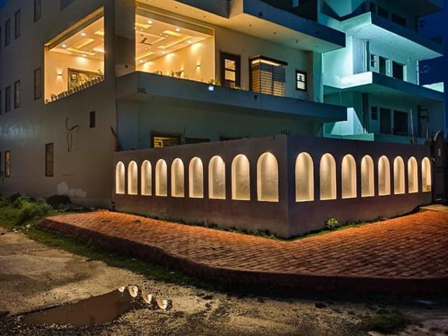 Independent House Available In Sector 75 5 Bedroom 500 Sq. Yd. Independent House in Sector 75 Faridabad Listing ID: #10212