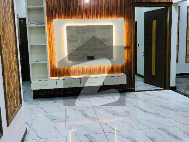 Independent Single Storey Bungalow Available For Sale Saadi Garden Block 5