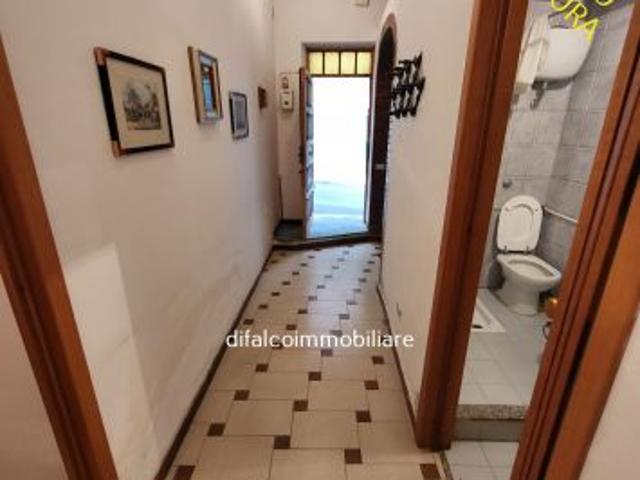 INDIPENDENTE CENTRO STORICO Bibirria mq 80