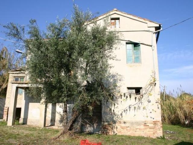 Indipendente in vendita a Montappone
