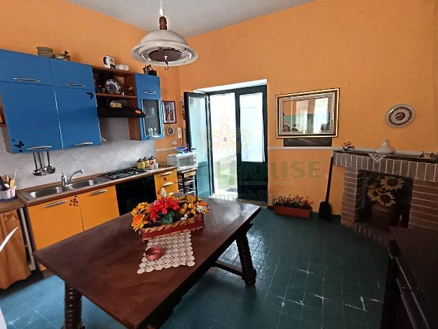 Indipendente in vendita a Caserta, Sommana