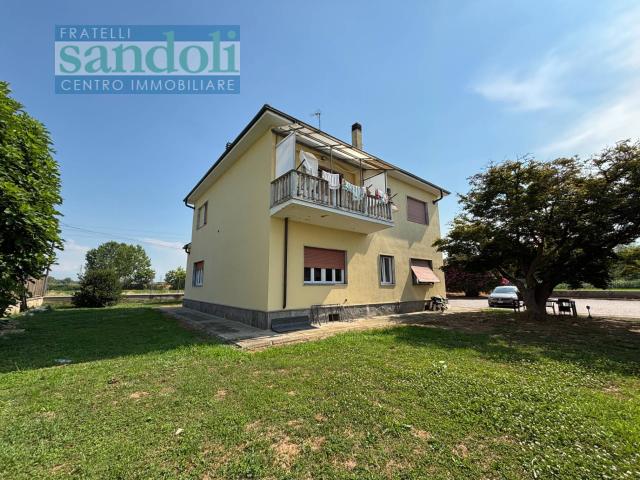 Indipendente in vendita a Vercelli, Periferia