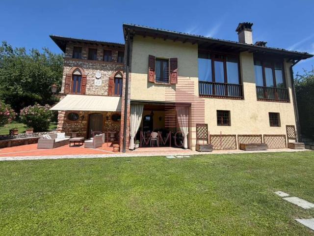 Indipendente Villa in Bovezzo BS