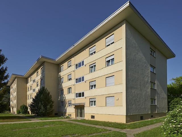 Indoor motorcycle parking space for rent in Uster Ref 4969.10.0033 | dreamo. Ch