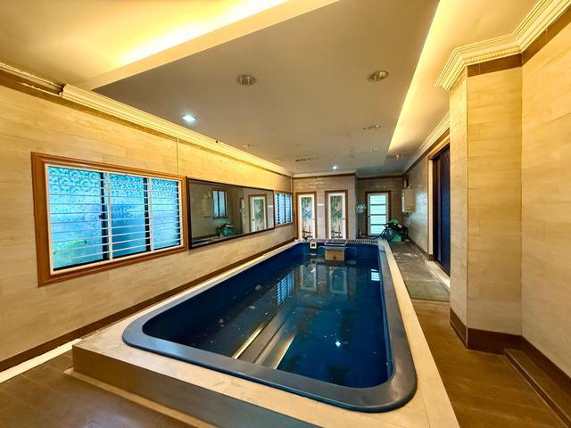 INDOOR SWIMMING POOL Double Storey Bungalow Aman PerdanaKlang