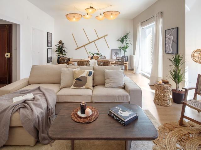 Indonesian Inspired 3 Bedroom Oasis with Private Balcony in Castellana, Madrid Amsterdam Apartments for Rent