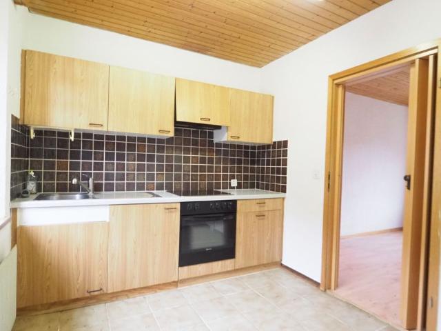 Inexpensive maisonette apartment for rent in quiet location with view