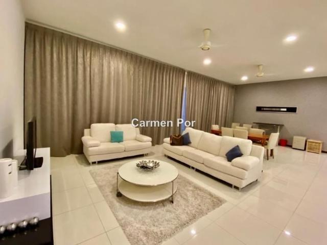 Infinity Beachfront Condominium, Tanjung Bungah