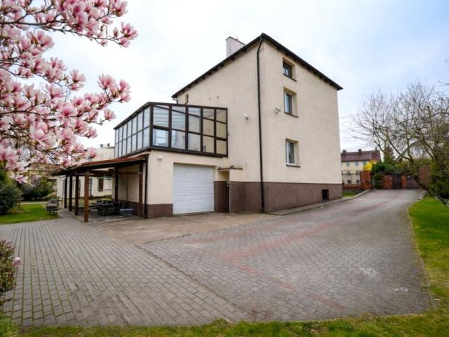 INFORMACJA W BIURZE 222 m², Pogórze