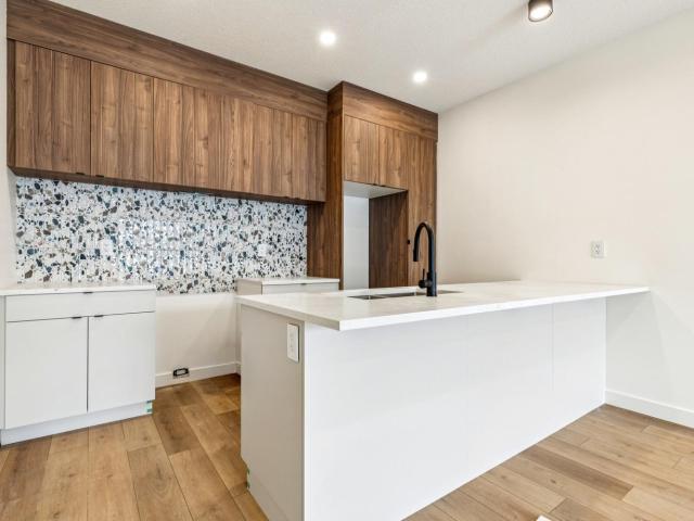 Inglewood 8 Plex 3 bed 2.5 bath [object Promise] for Rent