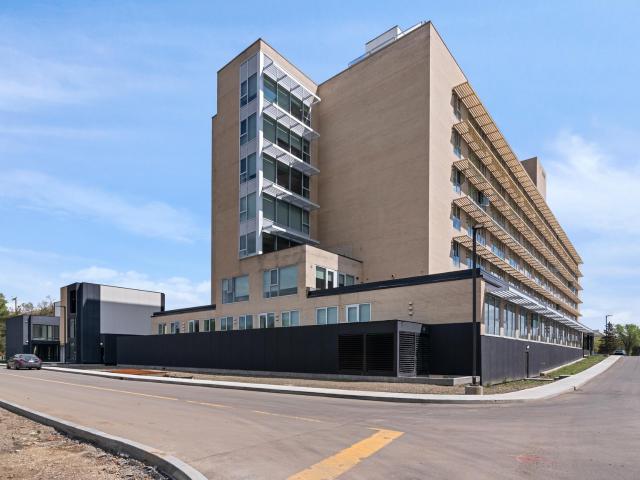 Inglewood Lofts 1 Bedroom + Den [object Promise] for Rent