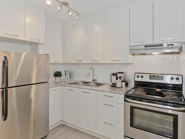 Inglewood Terrace Apartments 2 Bedroom Apartment for Rent at 3710 52 Ave, Red Deer, AB T4N 4J5 South Hill