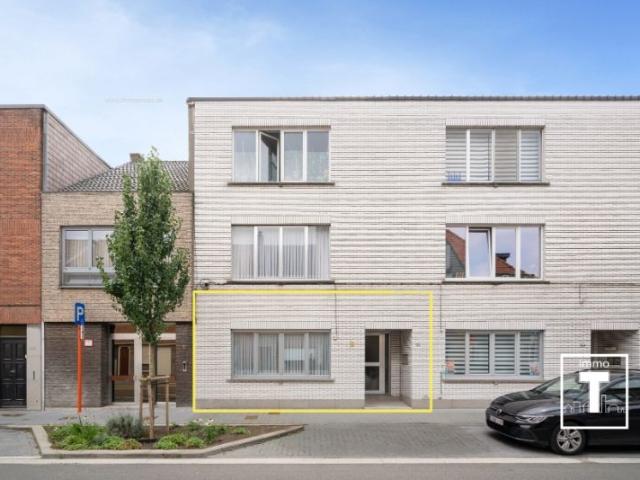Instapklaar 2 slaapkamer appartement te Sint Niklaas!