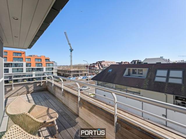 Instapklaar zongericht hoekappartement te koop te Nieuwpoort