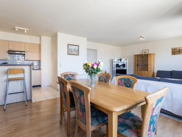 Instapklaar appartement te koop in Wenduine!