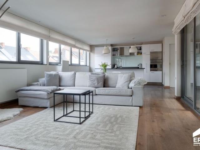 Instapklaar appartement + garage in Hasselt