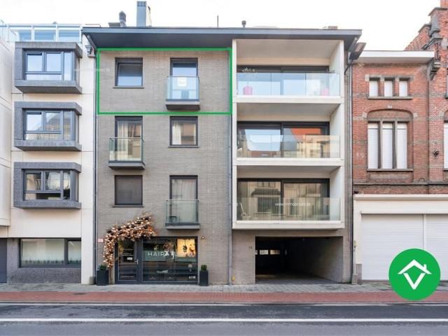 Instapklaar appartement met 2 slaapkamers te koop in Oostende