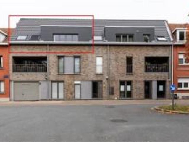Instapklaar appartement met garagebox